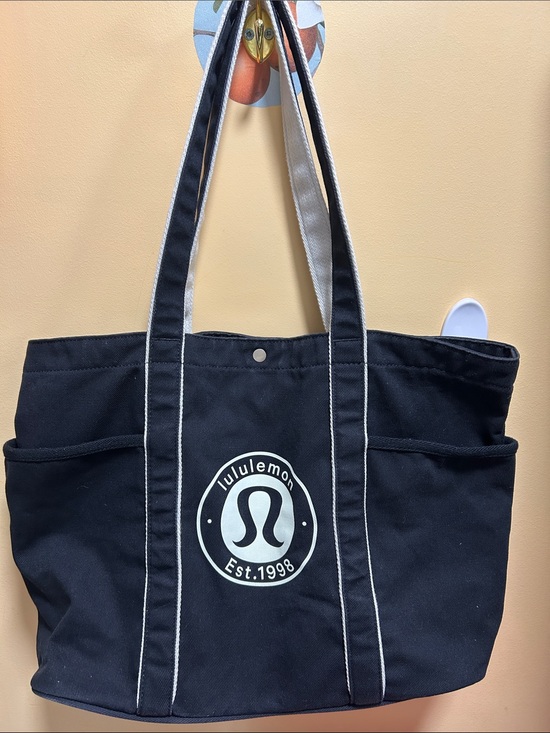 lululemon athletica Handbags - lululemon athletica Black Tote with White Logo and Trim - Canvas Shoulder Bag